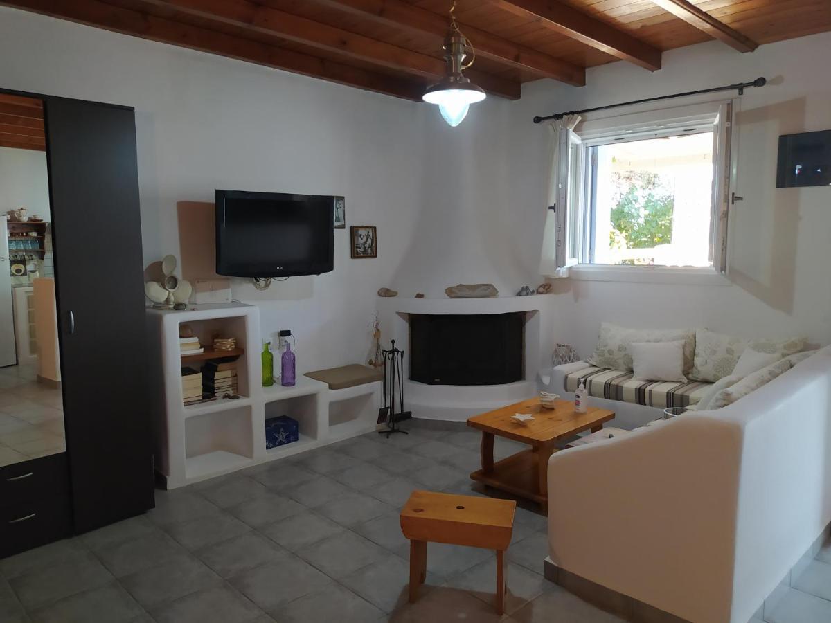 Waves House Βίλα Αδάμας Εξωτερικό φωτογραφία